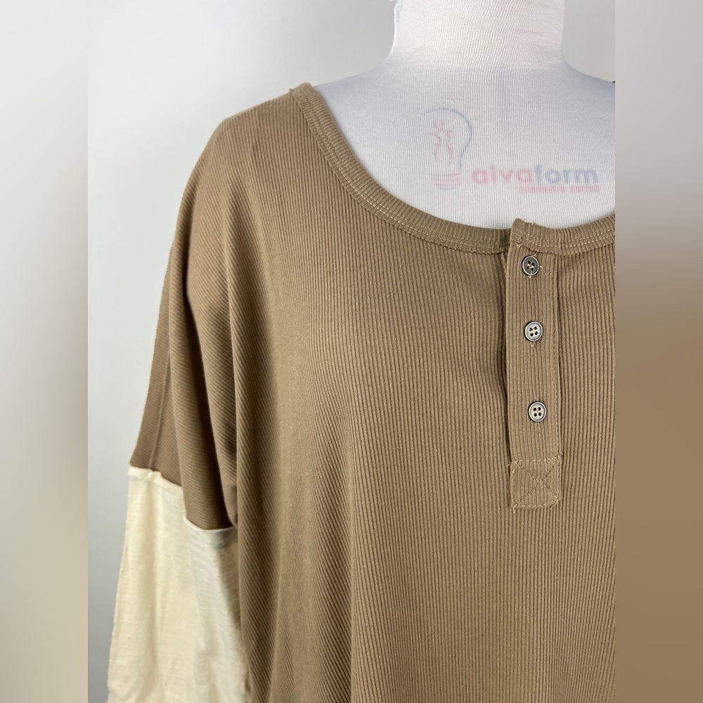 💚 3107. Flowy Ribbed Top - Picture 4 of 7